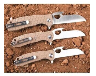 honey badger tong medium tan