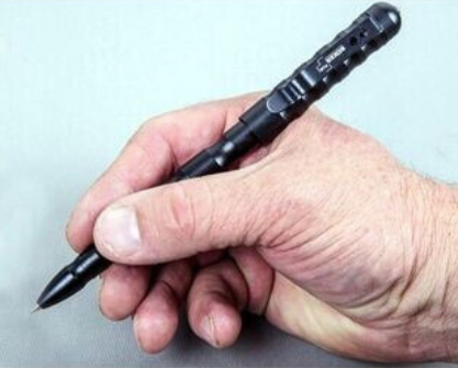 boker plus mpp: tactical pen black