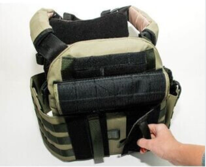 bushveldt plate carrier: olive